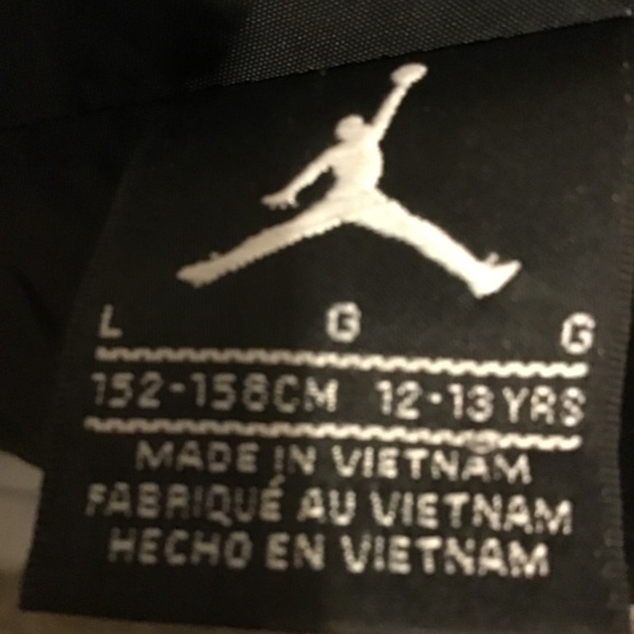 🔥SALE! Jordan, new cond. Large, 12-13 yrs. see pictures,🔥🔥🔥😎 - Picture 9 of 9